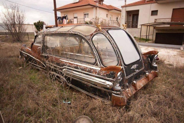 18 windus. Buick Roadmaster Hearse.jpg